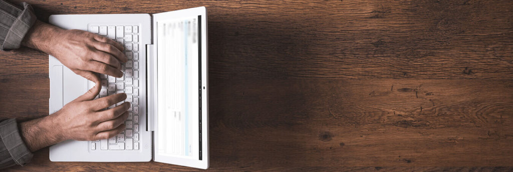 recolocacao por midias sociais